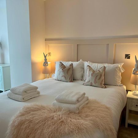The Pink Palace At Ryedale House York Exteriér fotografie